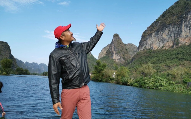 The Yangshuo Moon Resort