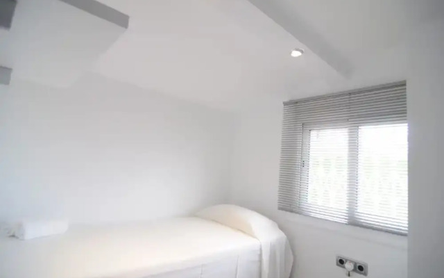 HomeHolidaysRentals Bages - Costa Bcn