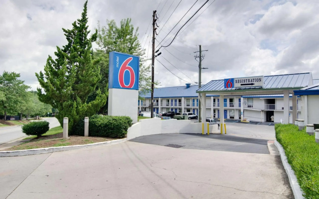 Motel 6 Atlanta GA