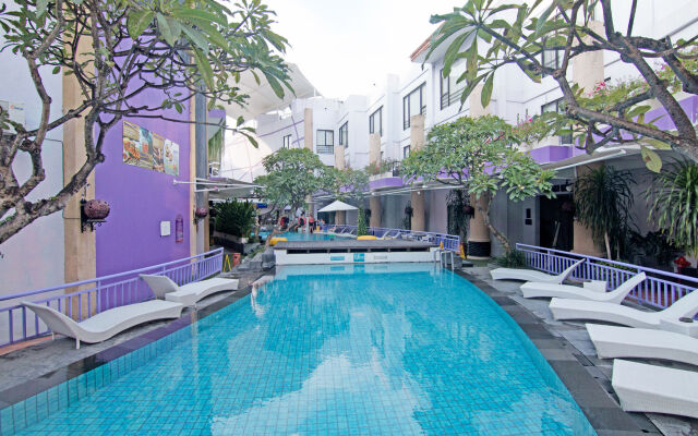 ZEN Rooms Kuta Sentral Parkir 1
