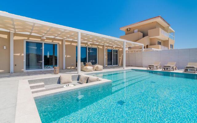 Spartakos Luxury Villa 2