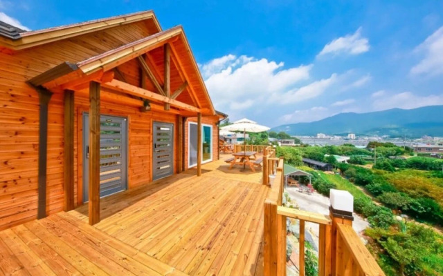 Geojedo Daehyang Pension