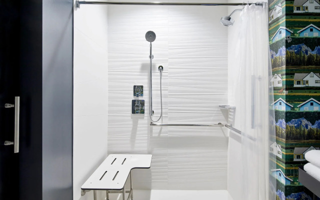 Aloft Chattanooga Hamilton Place