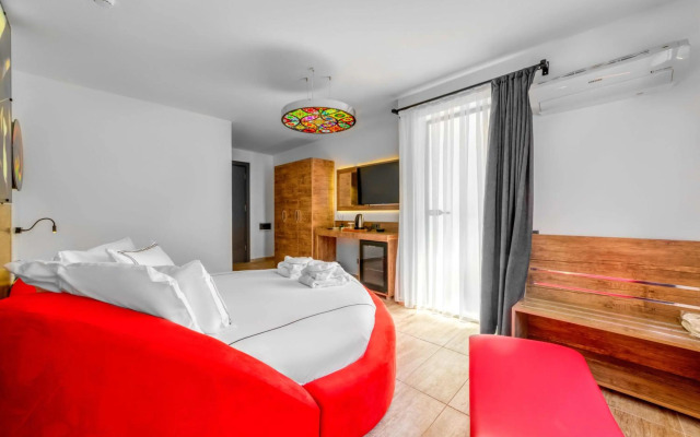 Illusion Beach Club Hotel +16 Only Adult