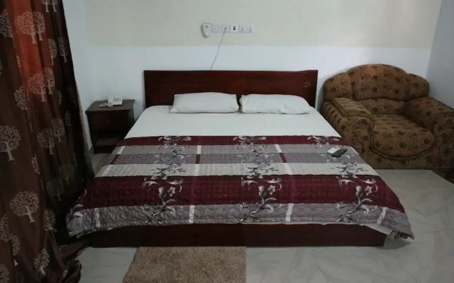 Pioneer Guest Lodge