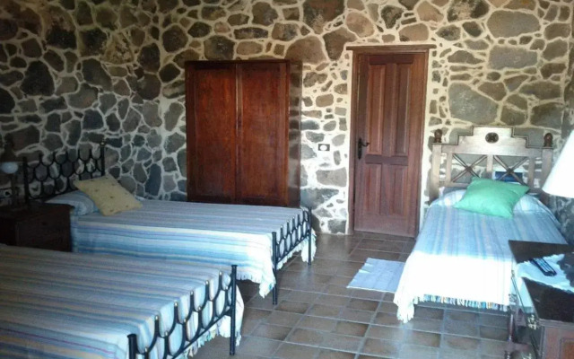 Hotel Rural Restaurante Mahoh