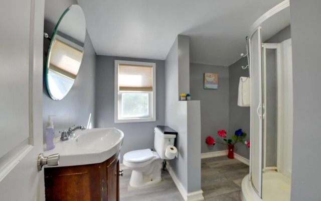 Quaint Buffalo Getaway ~ 8 Mi to Downtown!