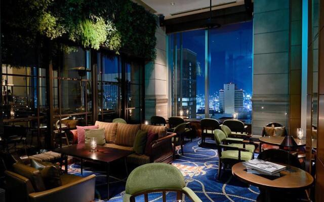 Oriental Hotel
