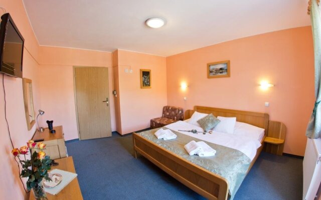 Hotel Gobor ***