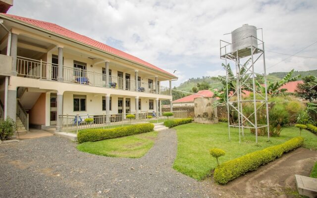 Virunga Campsite and Backpackers