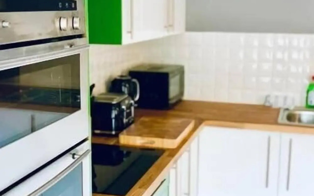 Old Fleece Apartments