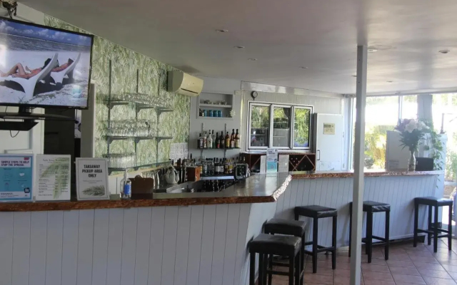 Kellys Beach Resort