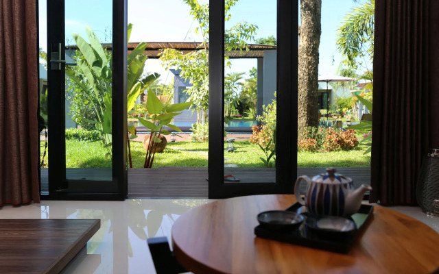 Corner Spa Resort