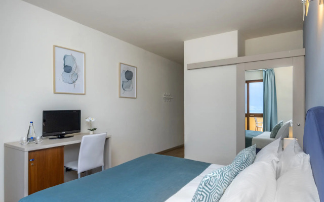 Hotel Meandro - Lake View