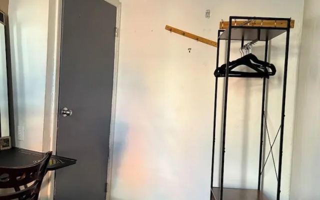 The Macaw Guesthouse