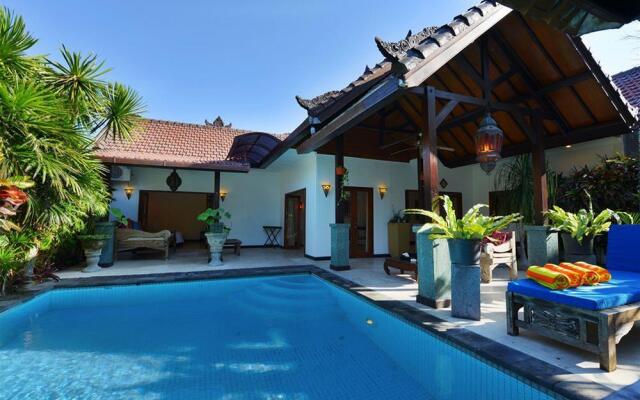 Puri Bendesa Villas