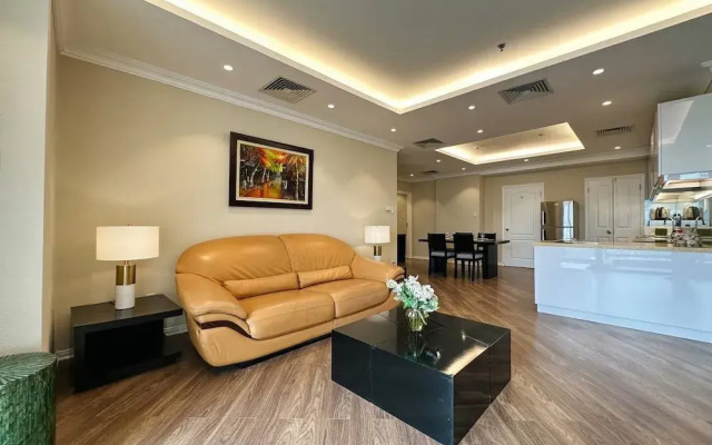 Skyline Tower - Service Apartments