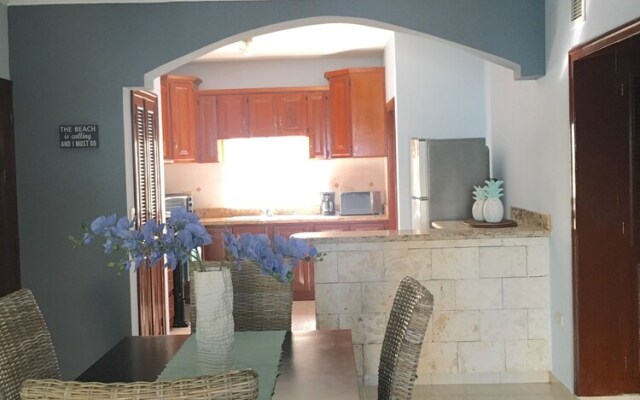 Palm Suites Unit A4