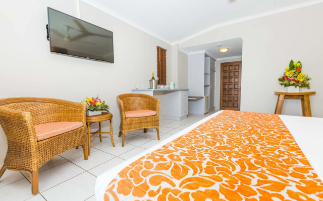Turtle Cove Beach Resort - Adults Only