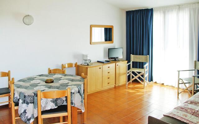 Apartment in Moniga del Garda with balcony
