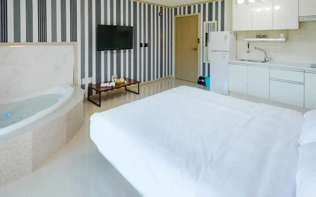 Yeosu Sora Noeul Pension