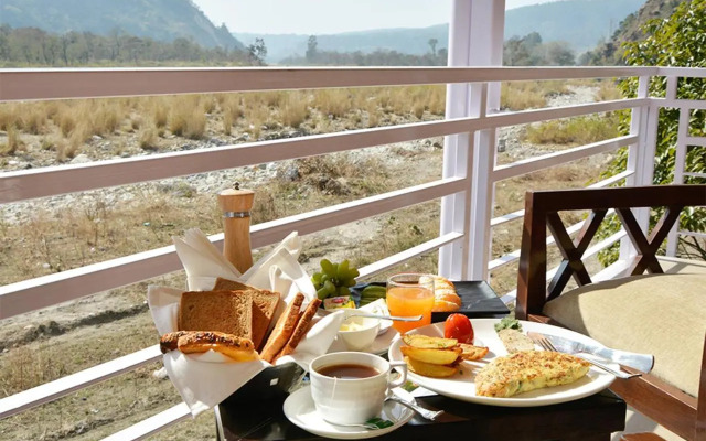 Four Banyans Spirit and Nature Resort