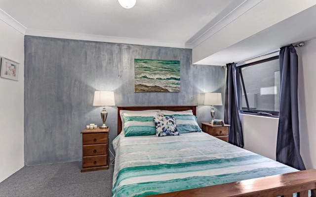 Carindale, Unit 1/19-23 Dowling Street