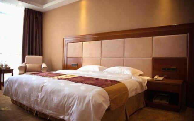 Golden Begonia Donggang Hotel Lincang