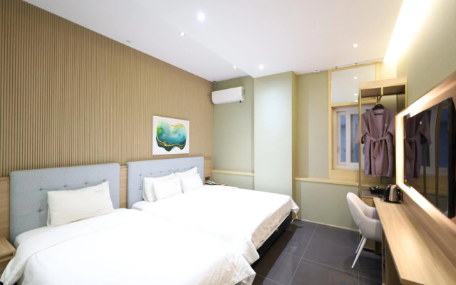 Hotel Almond Busan Station