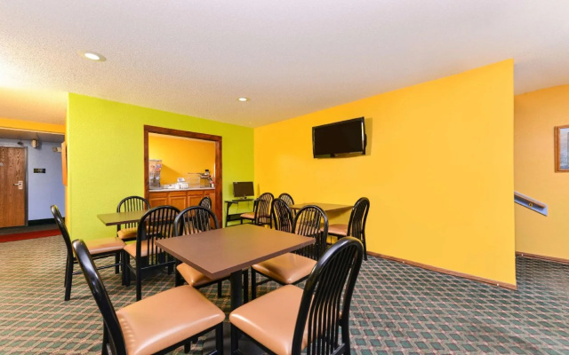 Rodeway Inn