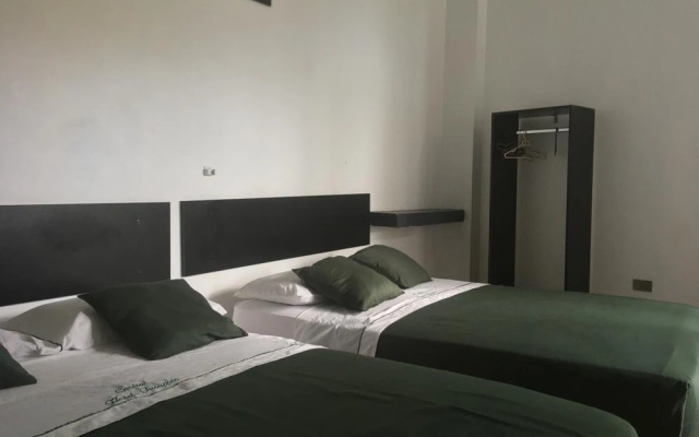 Hotel Central