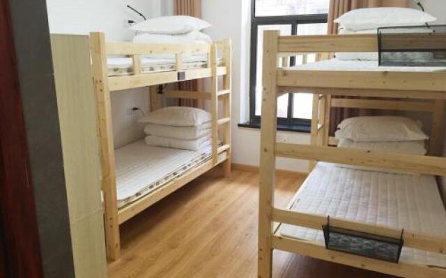 Enjoy International Youth Hostel