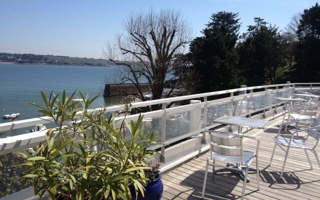 Hotel du Port et de l'Aven