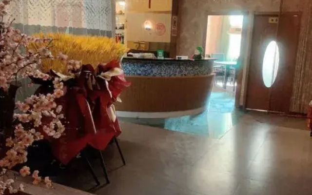 Garden Hotel (Xigu Jincheng Park)