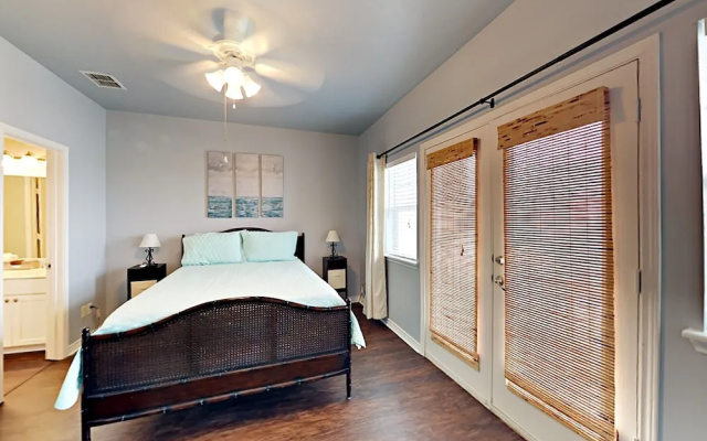 Coconutties - Three Bedroom Condo