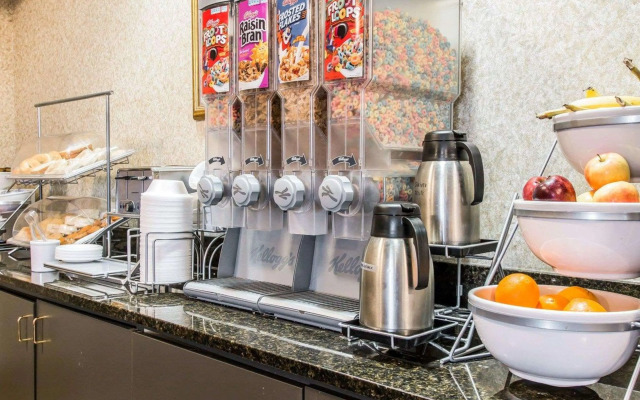 Comfort Suites Grandville - Grand Rapids SW