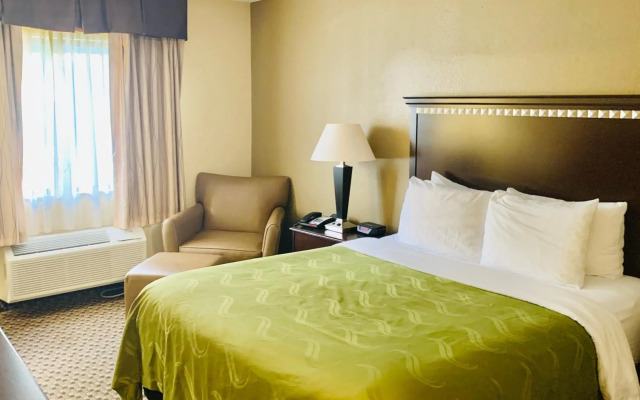 Quality Inn Macomb near University Area