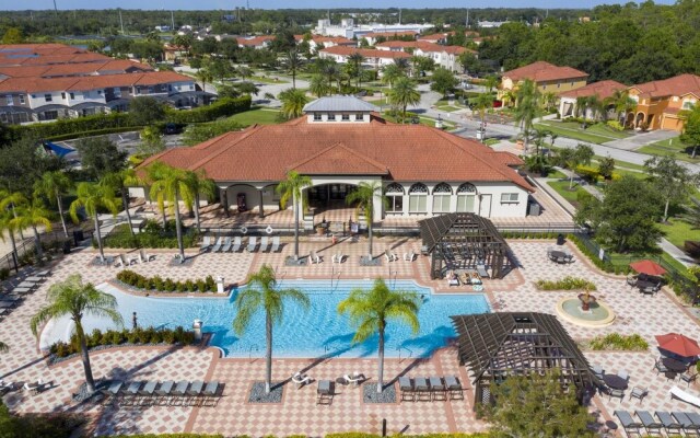 Splendid 5Bd w/ Pool Close to Disney 310 @ Bella Vida Resort