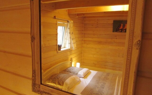 Cozy Chalet in Oignies-en-Thierache with Sauna
