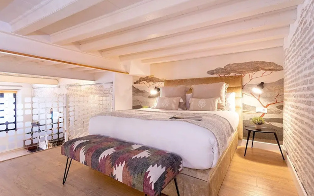 Luxury Loft in Seville Center Santas Patronas V