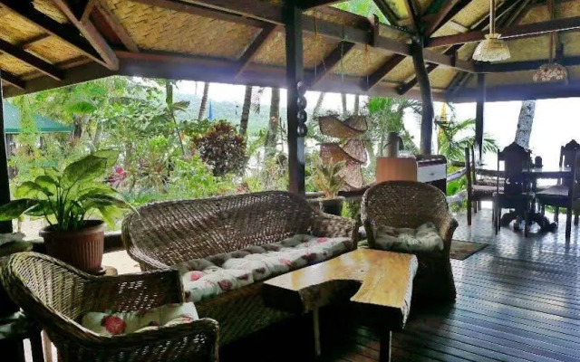 Elsa's Cottage & Restaurant