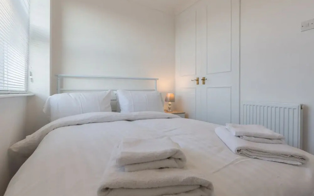 3 Bed Shakespeare Road Townhouse