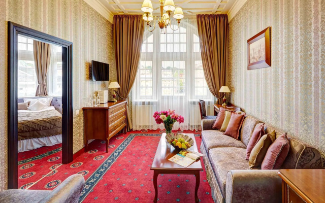 Гостиница «Атлас Делюкс»