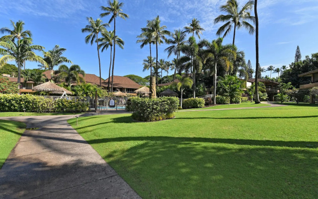 Maui Kaanapali S #b133 Studio Bedroom Condo by RedAwning