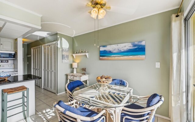 Sandpiper Cove 2041 1 Bedroom Condo by RedAwning