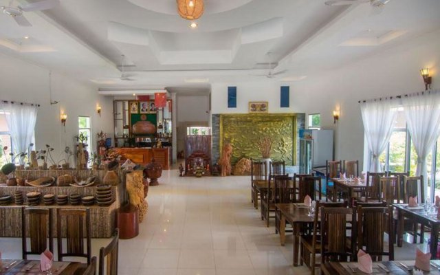 Golden Chenla Hotel and Restaurant