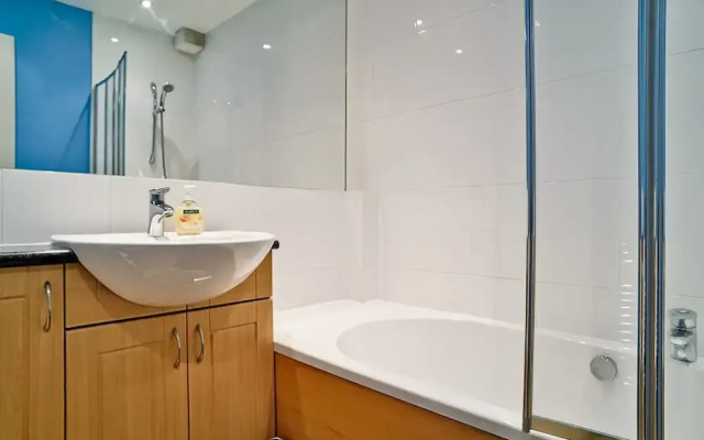 Fabulous location in peaceful New Town cul-de-sac
