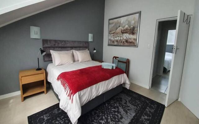 Santos Beach Pavilion E