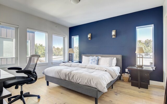 Sleek Modern Townhome in Heart of Denver