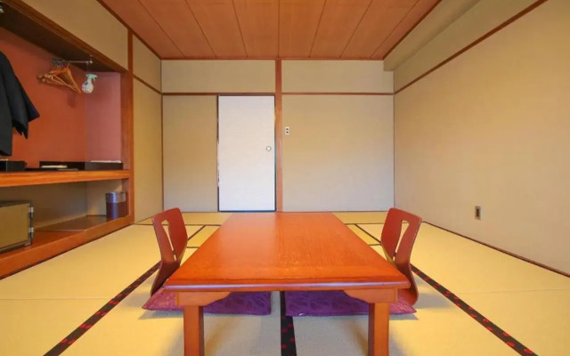 Ooedo Onsen Monogatari Hotel Shinko